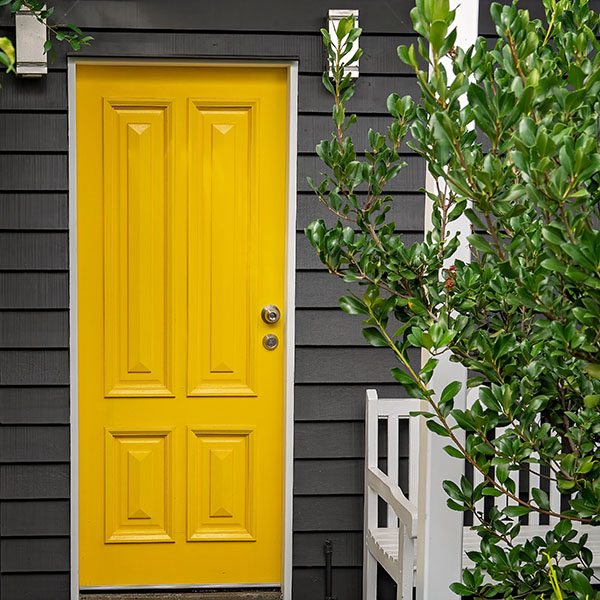 Installer porte coulissante sur ancienne porte